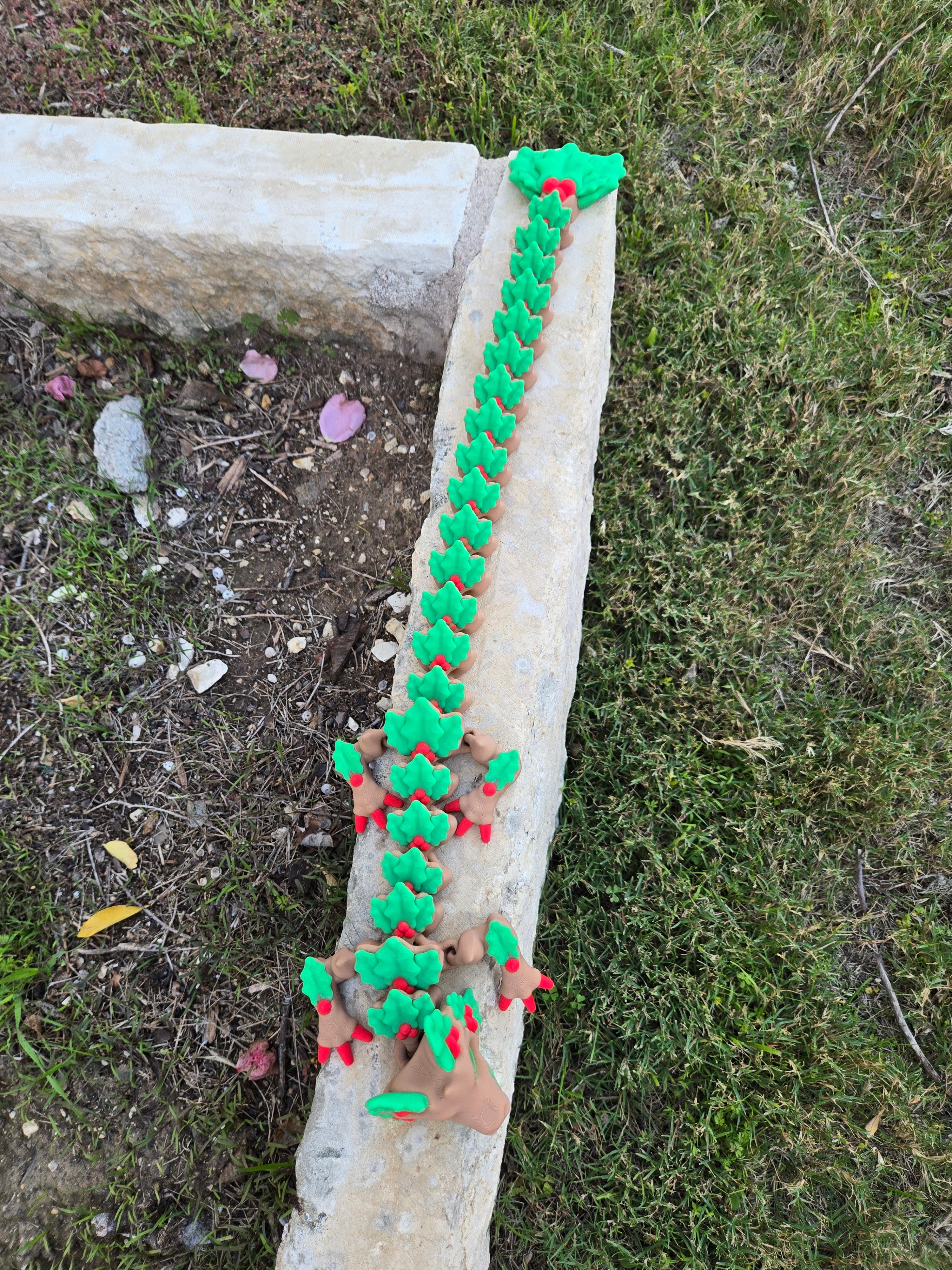 Articulated Holly Dragon – Festlicher Begleiter & Naturgeist | Wunschgröße & Farbe